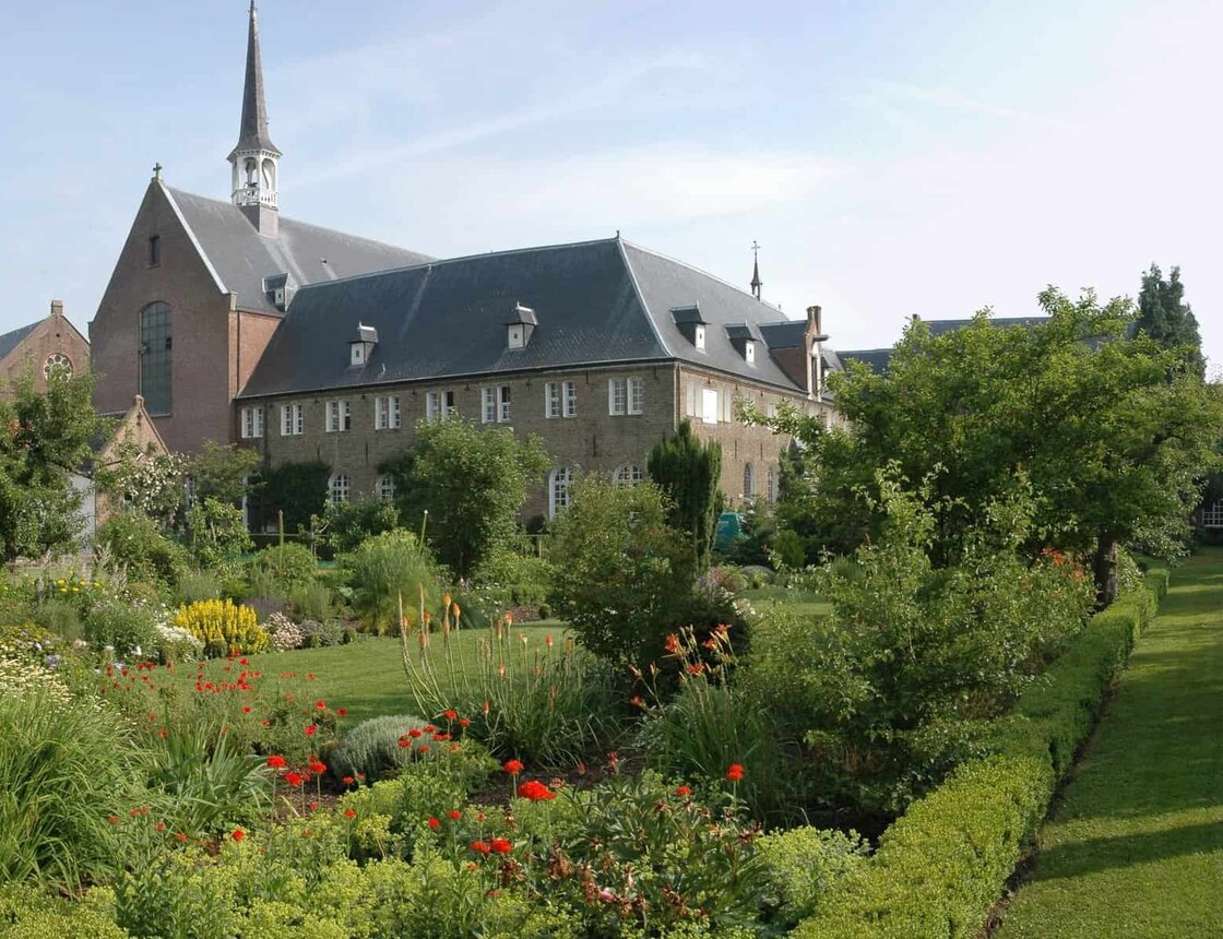 Minderbroeders Franciscanen Megen Buitenzijde Foto Willem Quist ofs 2048x1318